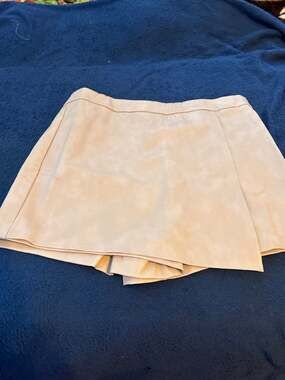 Iris pleather skort pink size large